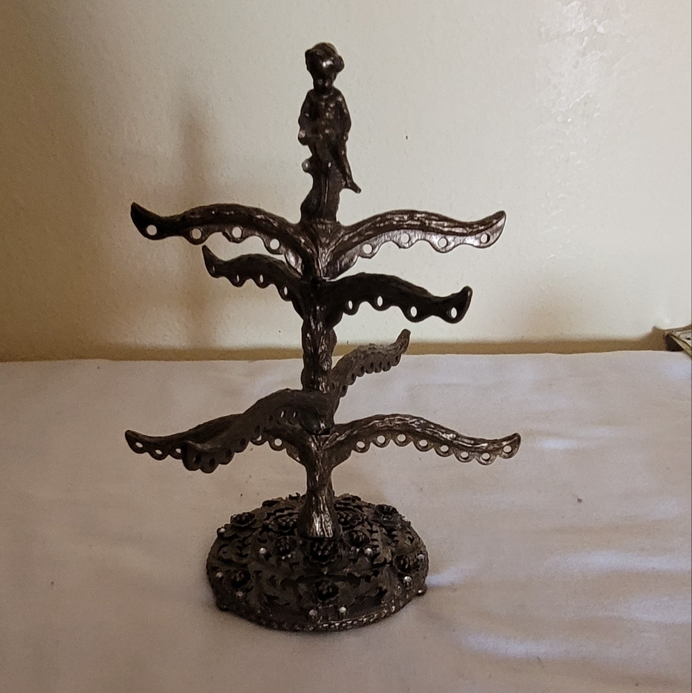 Sweet romance earring tree